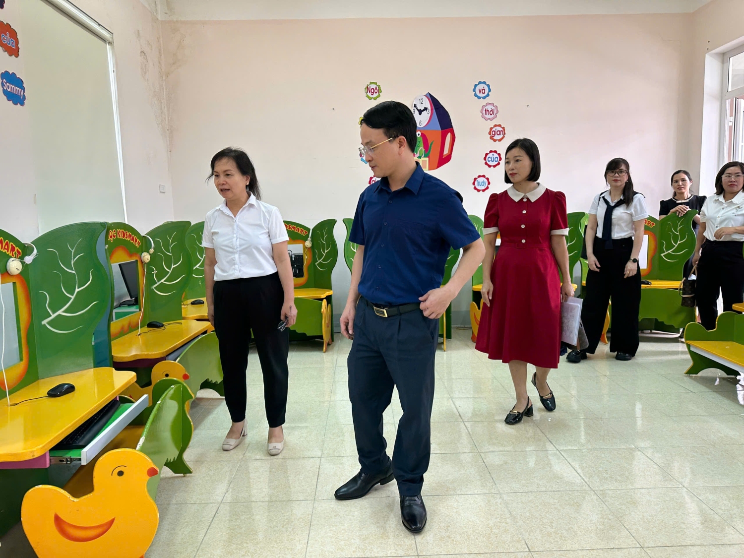 z6929557230432 0408582edc94eeab13a50d4d3e6a42c0