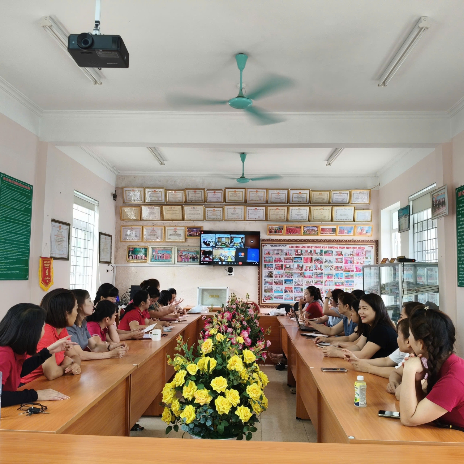 z6929707321728 7dd3b171794c15ee3705875f6dc82637