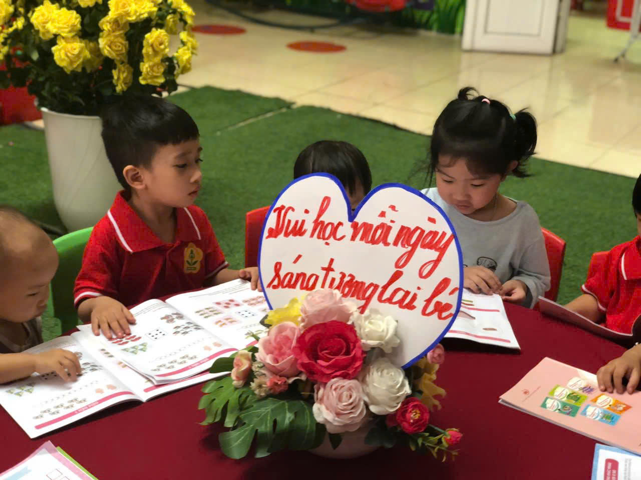 z7092354588192 3aca8d4e8ae52fdf7a388099aa0659b1